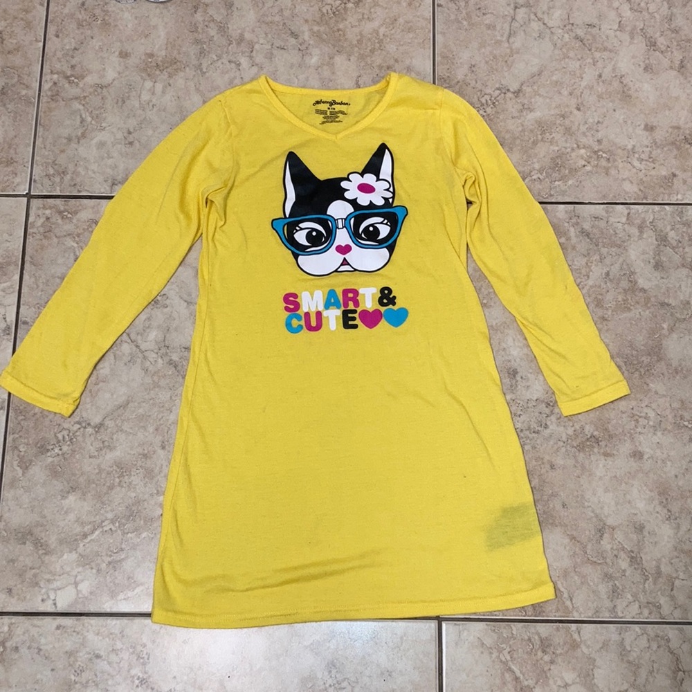 NEW YELLOW KIDS PIJAMAS GIRLS NIGHTGOWN MEDIUM 7/8